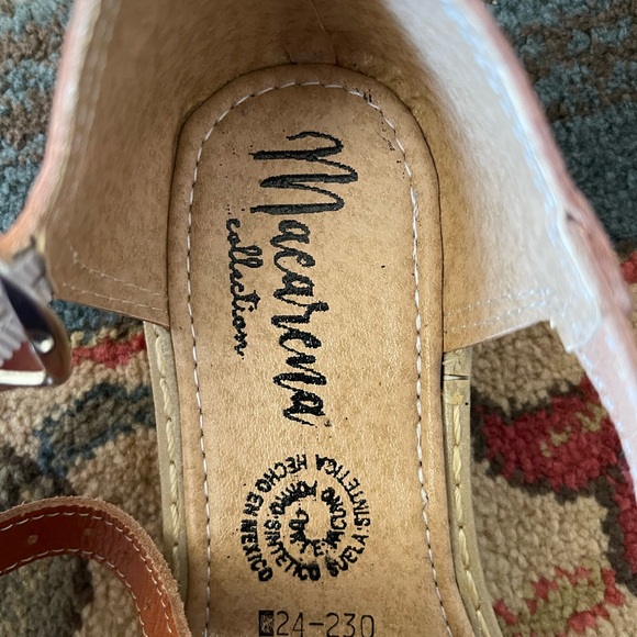 NEVER WORN Macarena Collection Huaraches - Picture 5 of 6